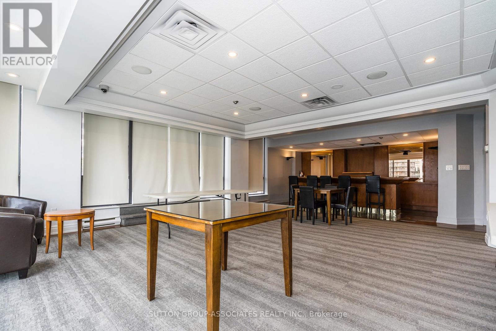 1607 - 24 Wellesley Street W Property Photo 30