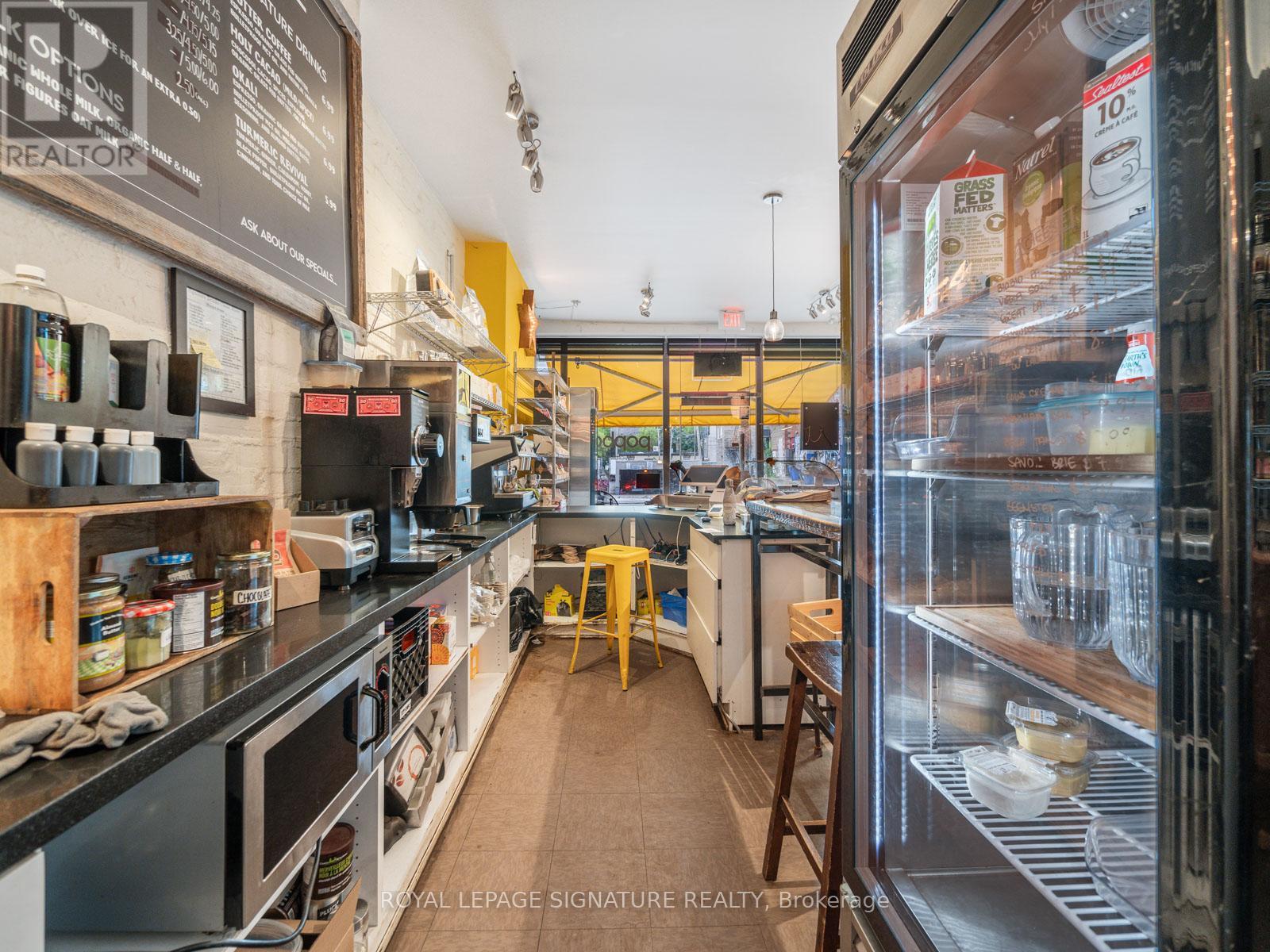 725 Dovercourt Road Property Photo 13