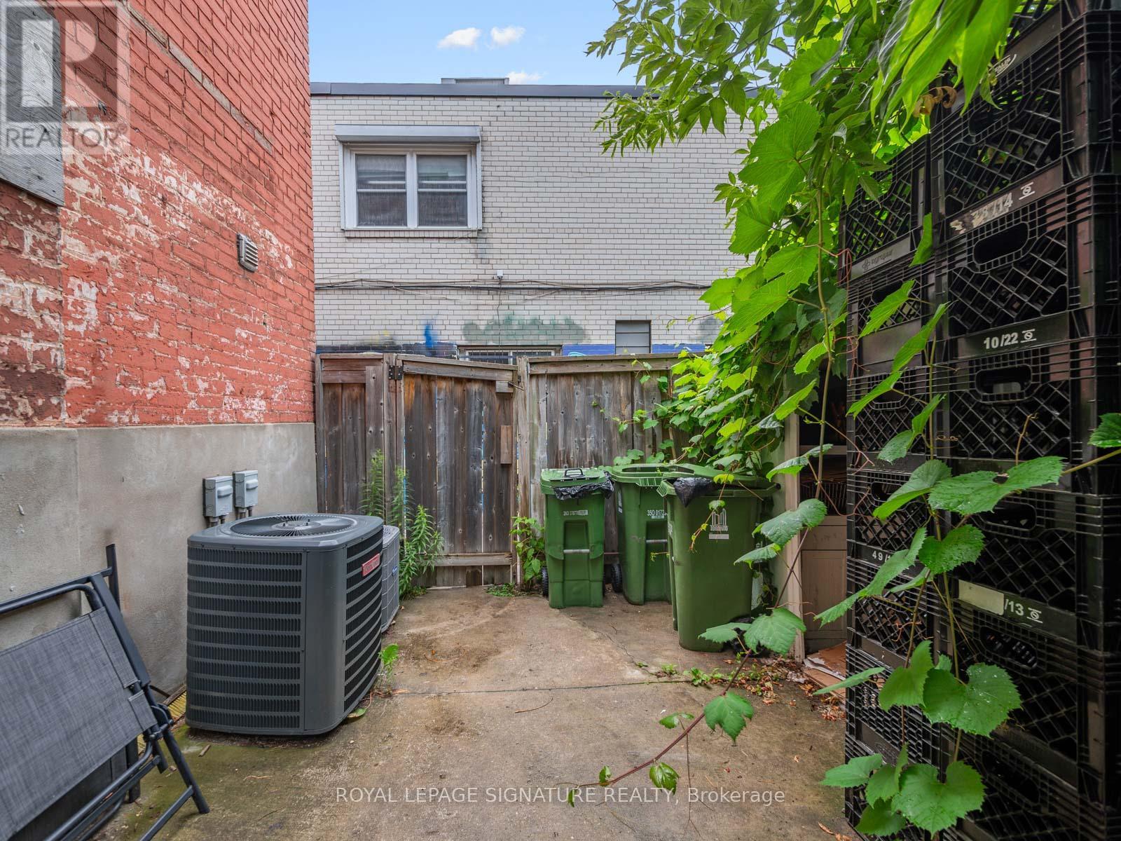 725 Dovercourt Road Property Photo 40