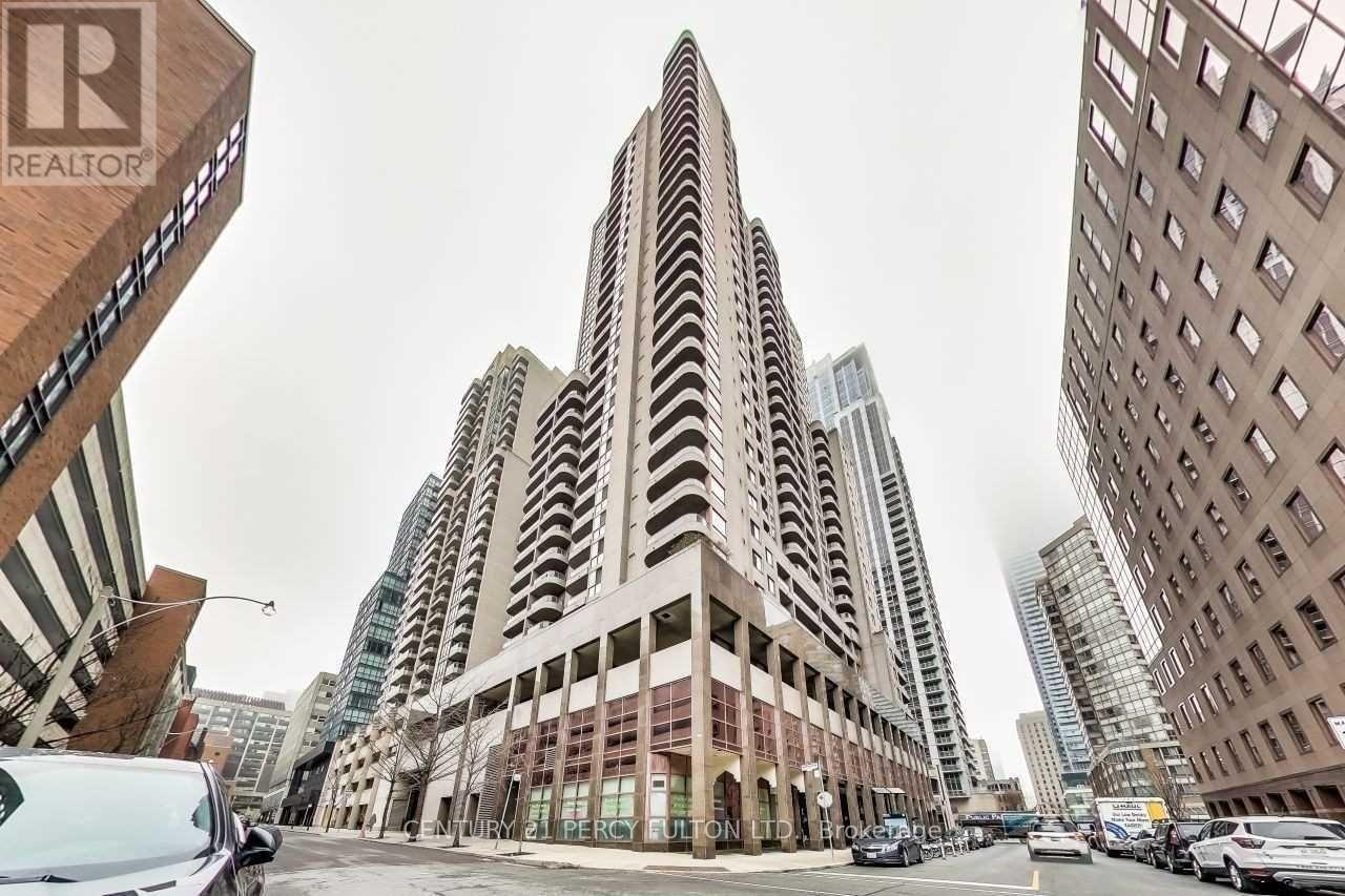 1512 - 736 BAY STREET Property Photo 1