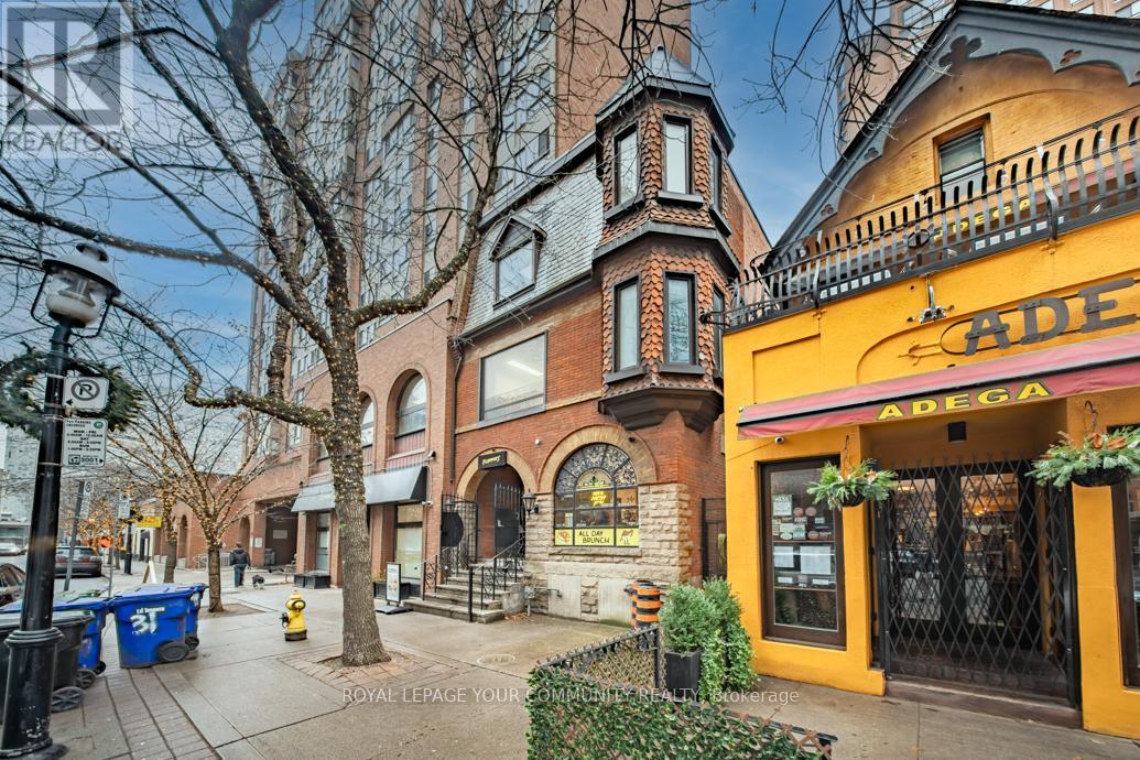 31 Elm St Property Photo