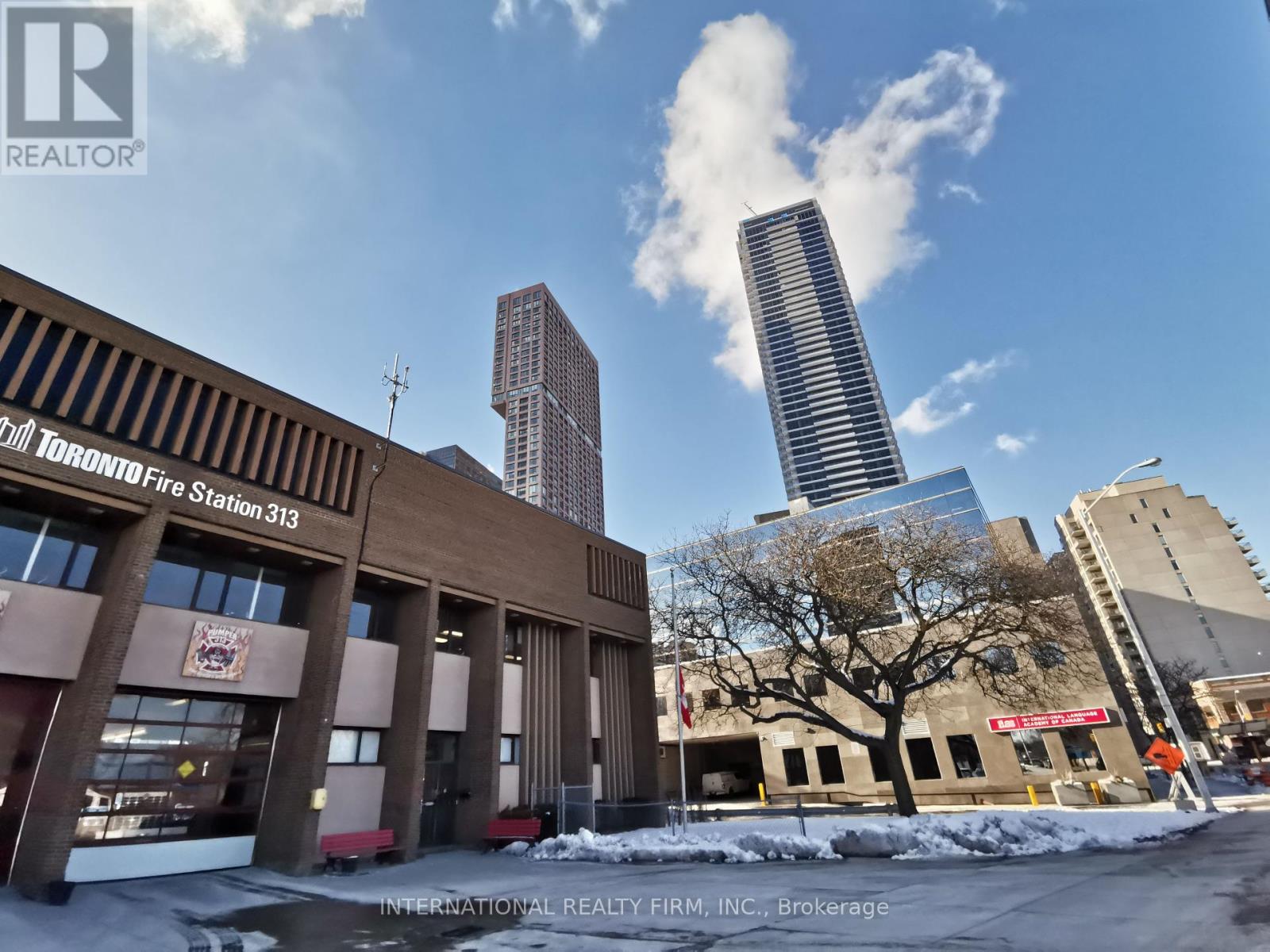5101 - 395 BLOOR STREET E Property Photo 1