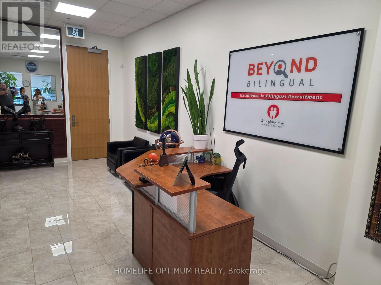 815 - 4789 Yonge Street Property Photo 1