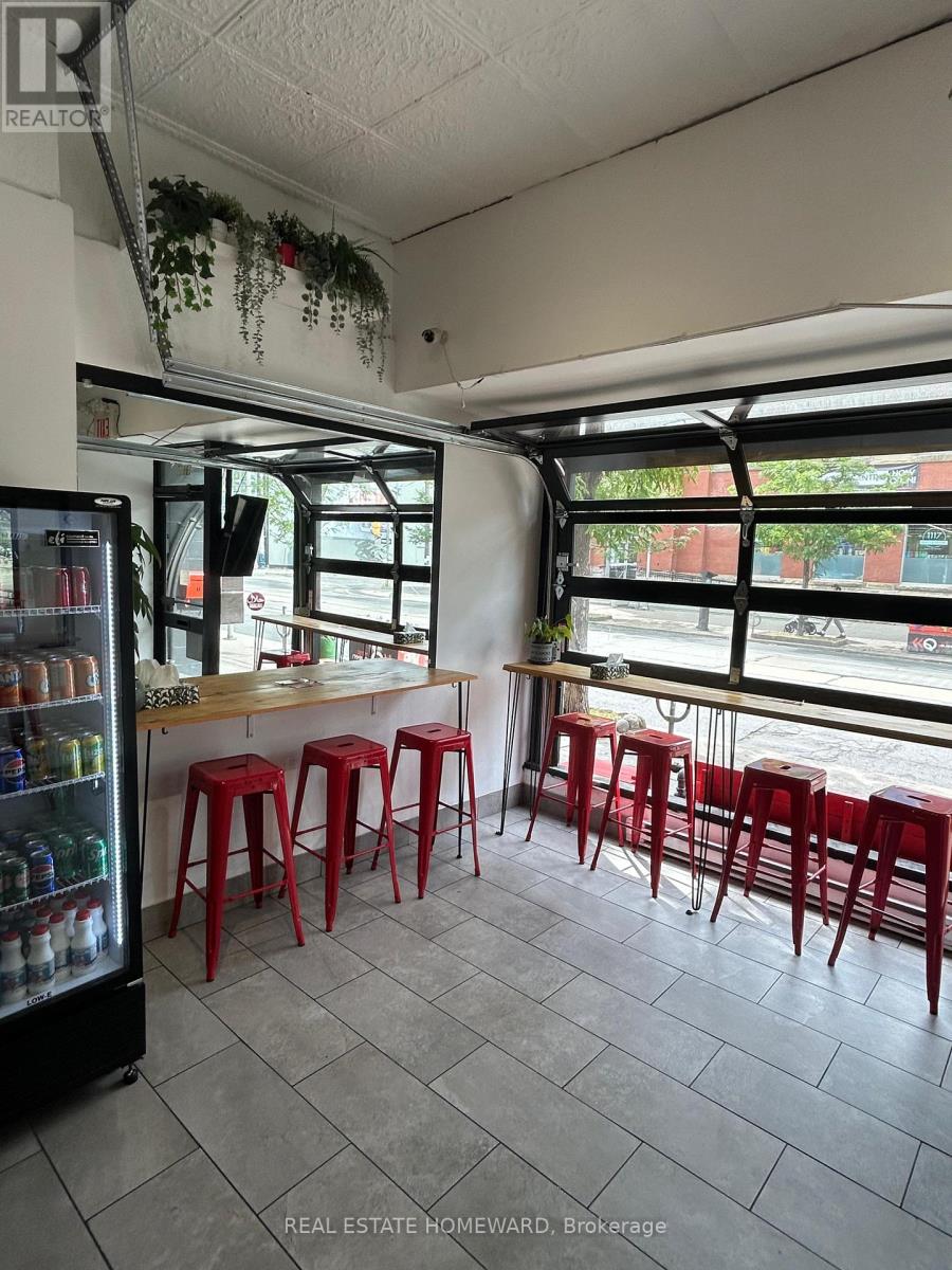 1132 Queen Street W Property Photo 6