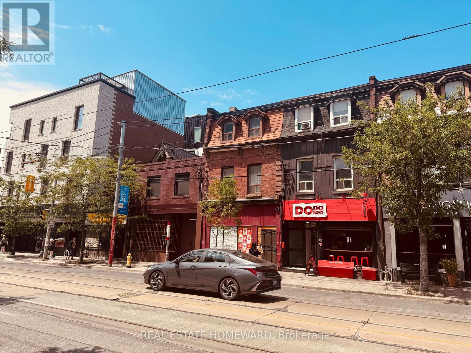 1132 Queen Street W Property Photo 31