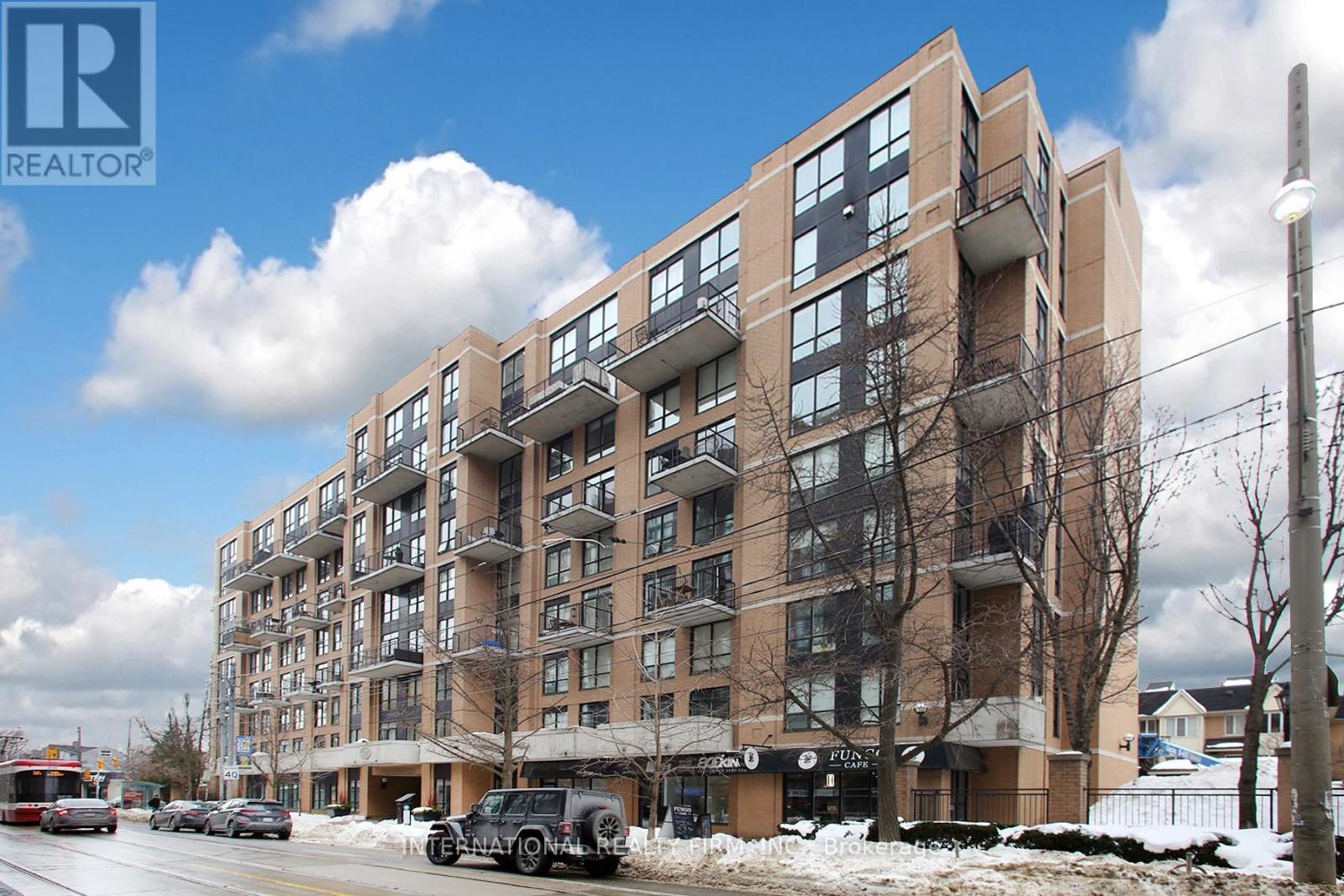 408 - 800 KING STREET W Property Photo 1