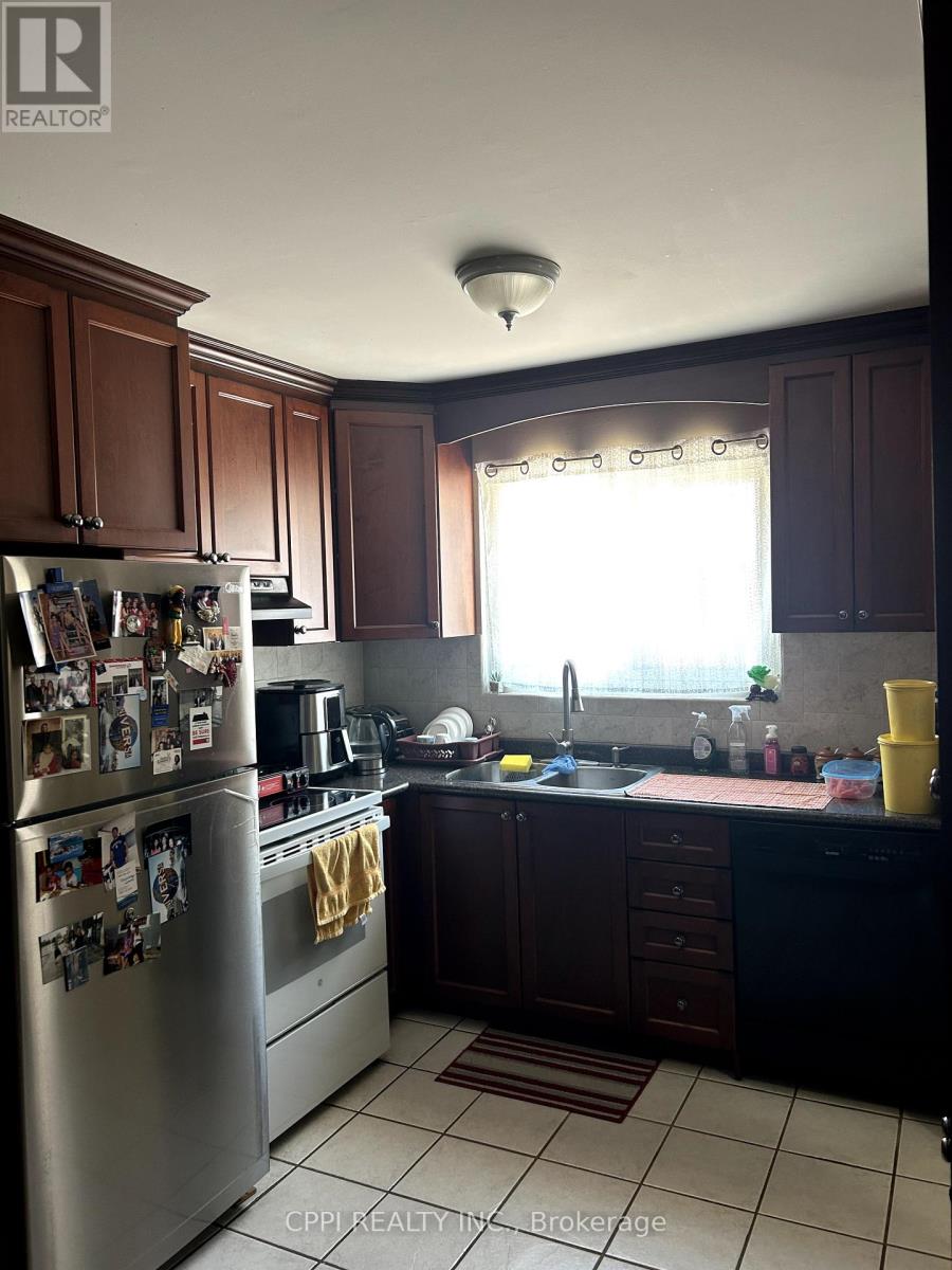 110 - 69 GODSTONE ROAD Property Photo 1