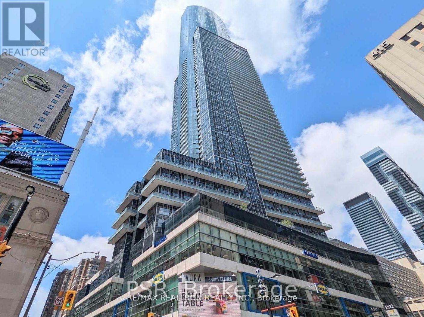 4615 - 386 YONGE STREET Property Photo 1
