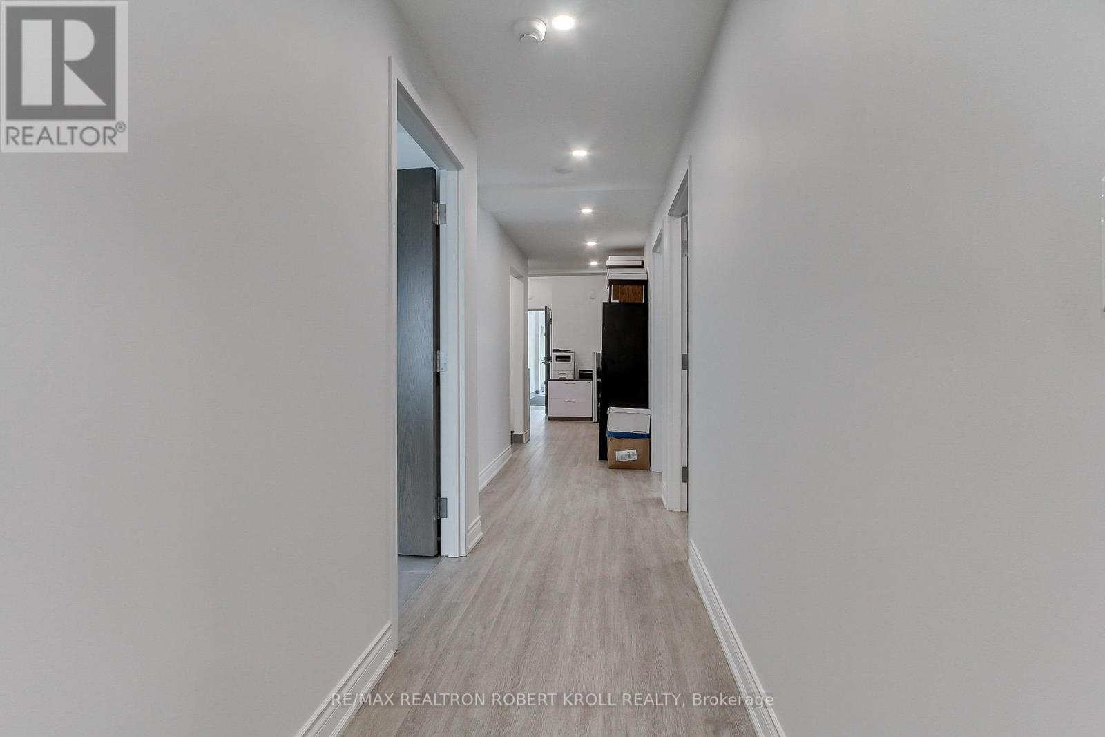 Main Floor - 3173 Bathurst Street Property Photo 21