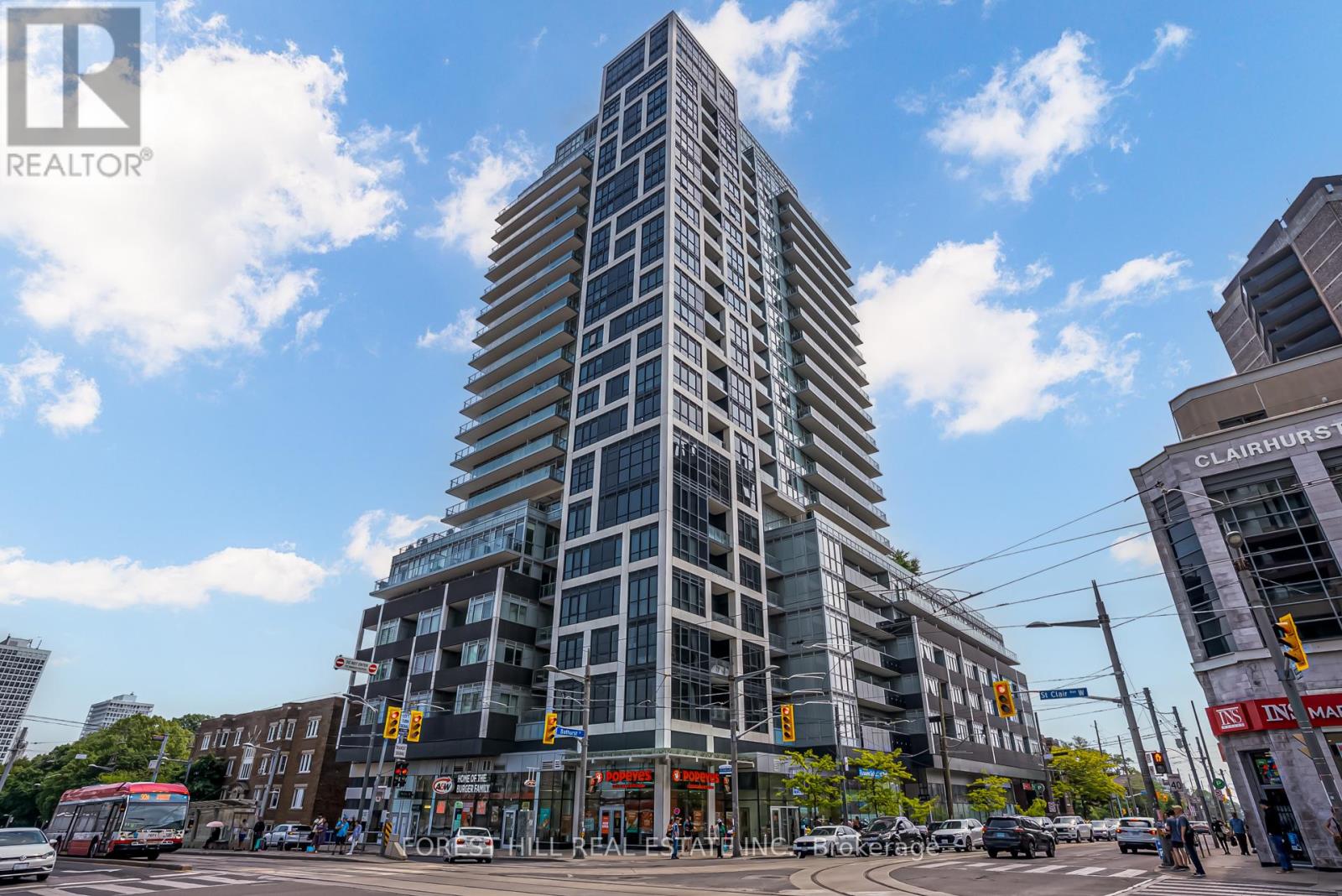 602 - 501 ST. CLAIR AVENUE W Property Photo 1