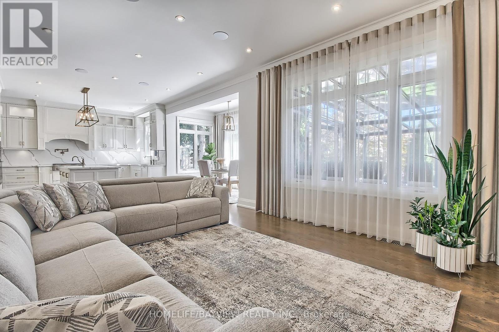 41 Transwell Avenue Property Photo 13