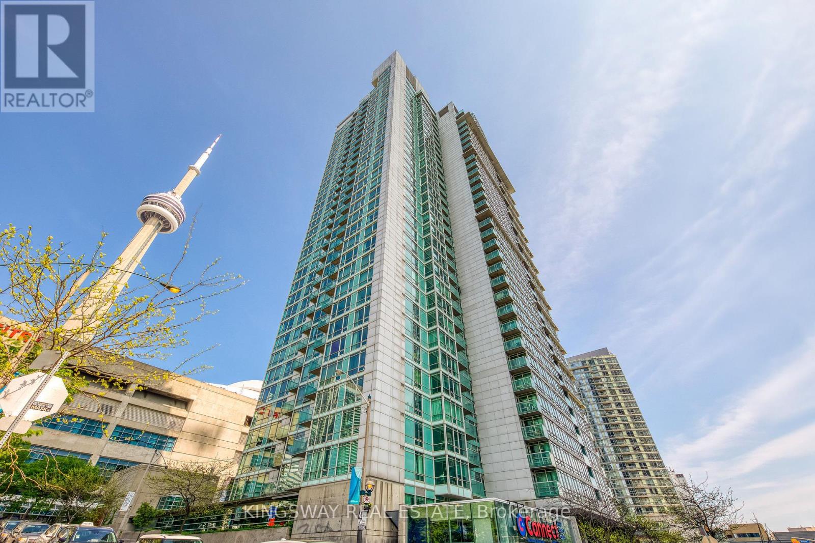 3511 - 81 NAVY WHARF COURT Property Photo 1