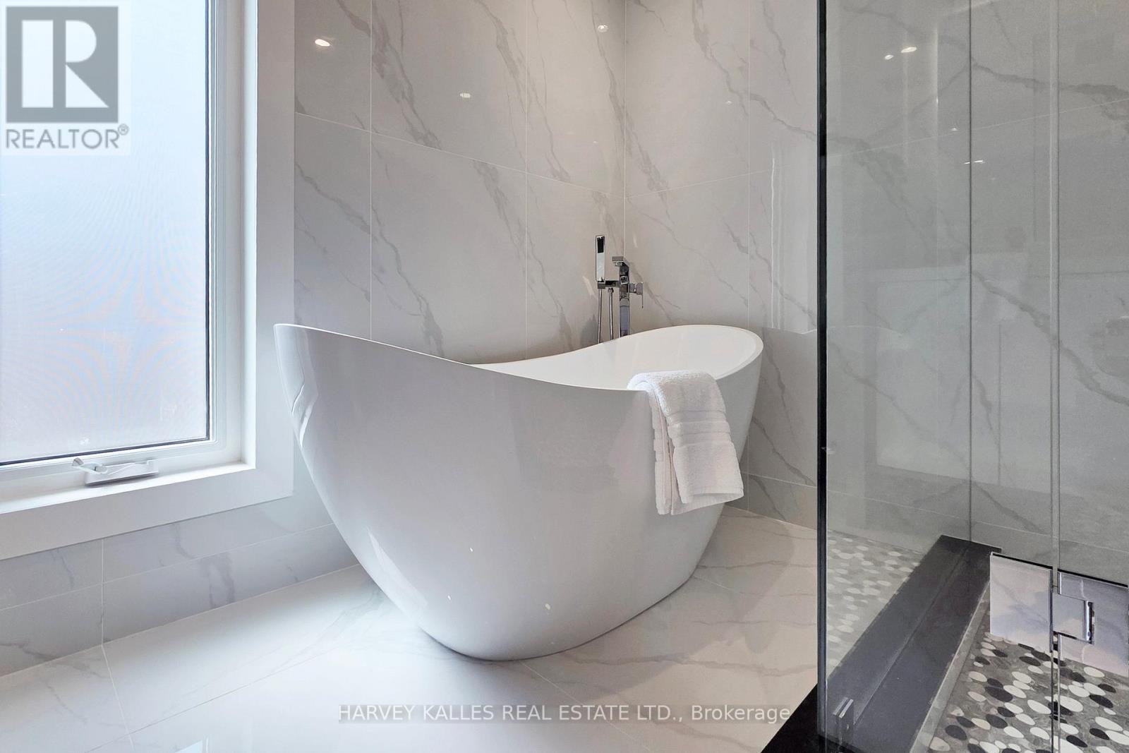 29 Parmbelle Crescent Property Photo 18