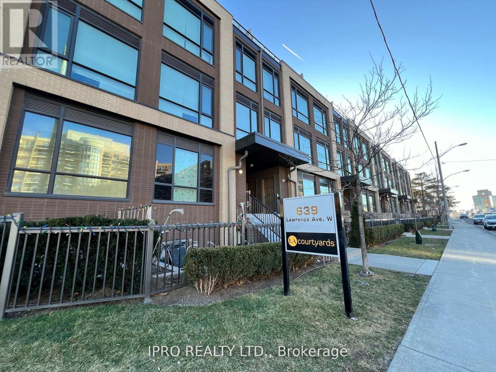 209 - 639 LAWRENCE AVENUE W Property Photo 1