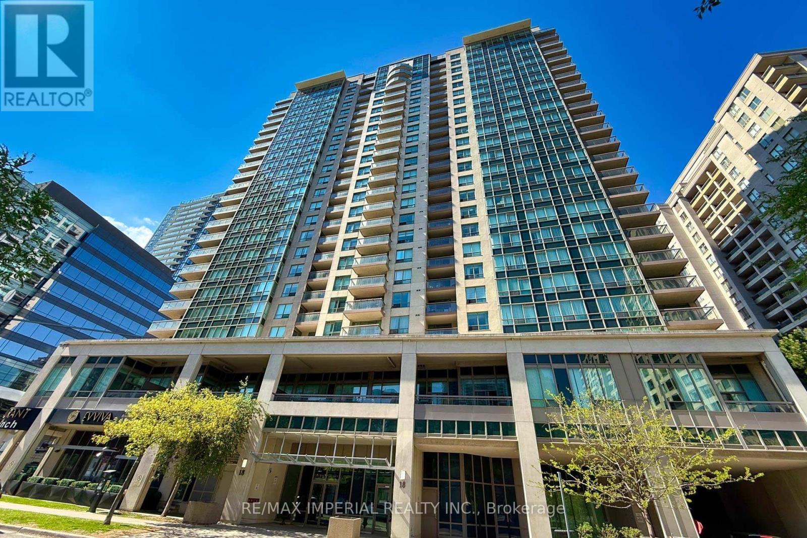 2506 - 18 Parkview Avenue Property Photo 1