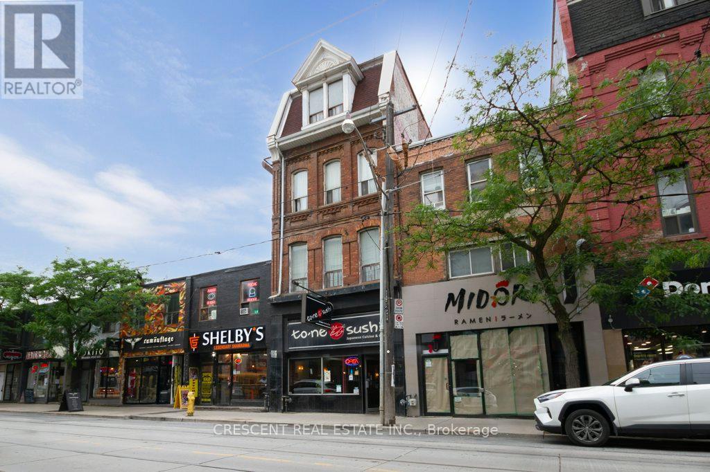414 Queen Street W Property Photo 1