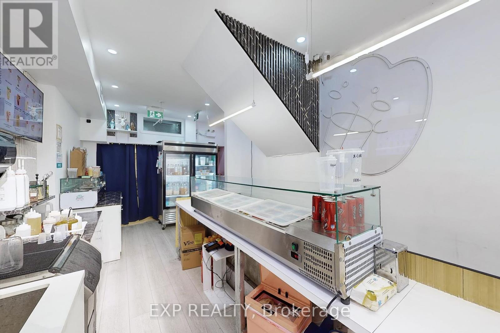 393 Spadina Avenue Property Photo 19
