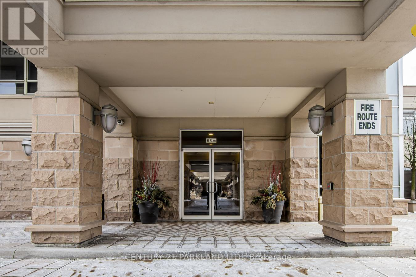 1701 - 8 Rean Drive Property Photo 1