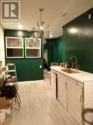 850 Bathurst Street Property Photo 3