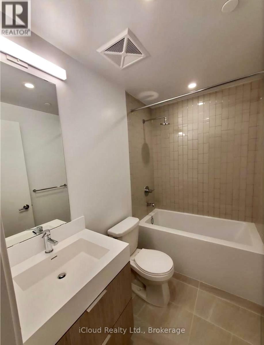 203 - 130 River Street Property Photo 8