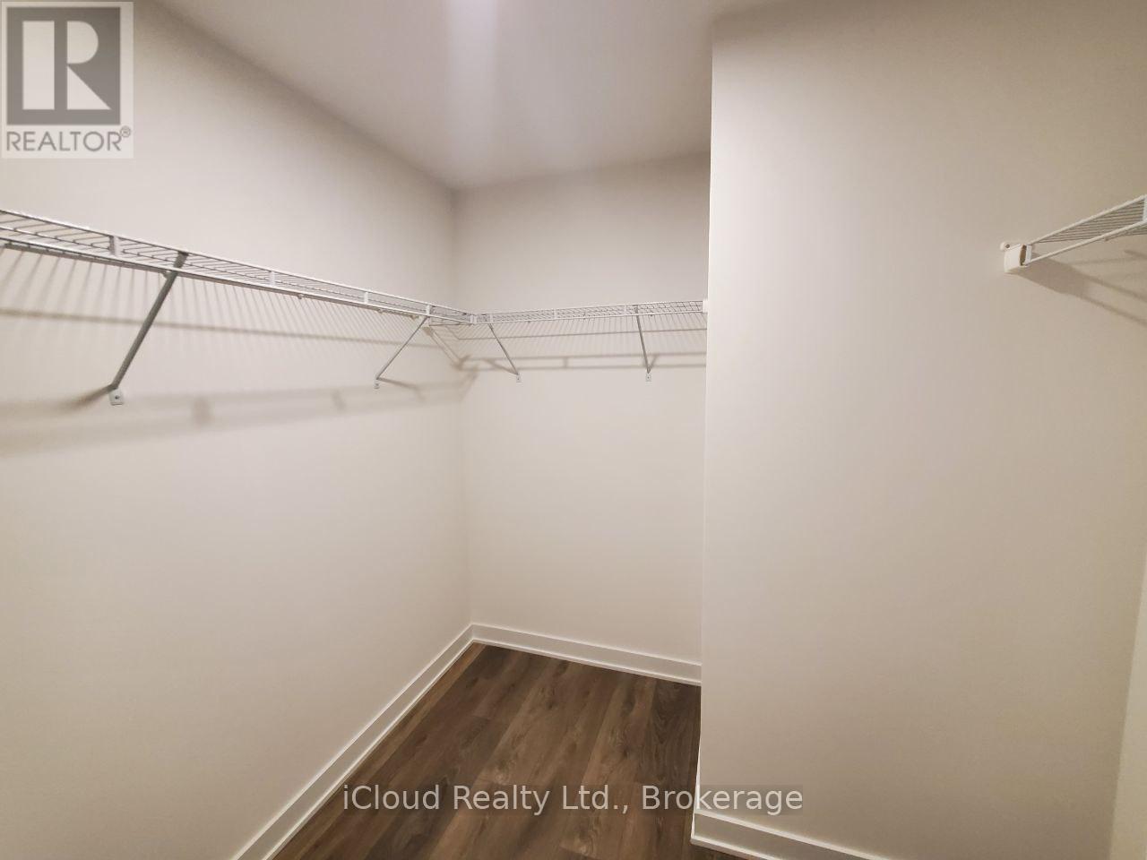 203 - 130 River Street Property Photo 13