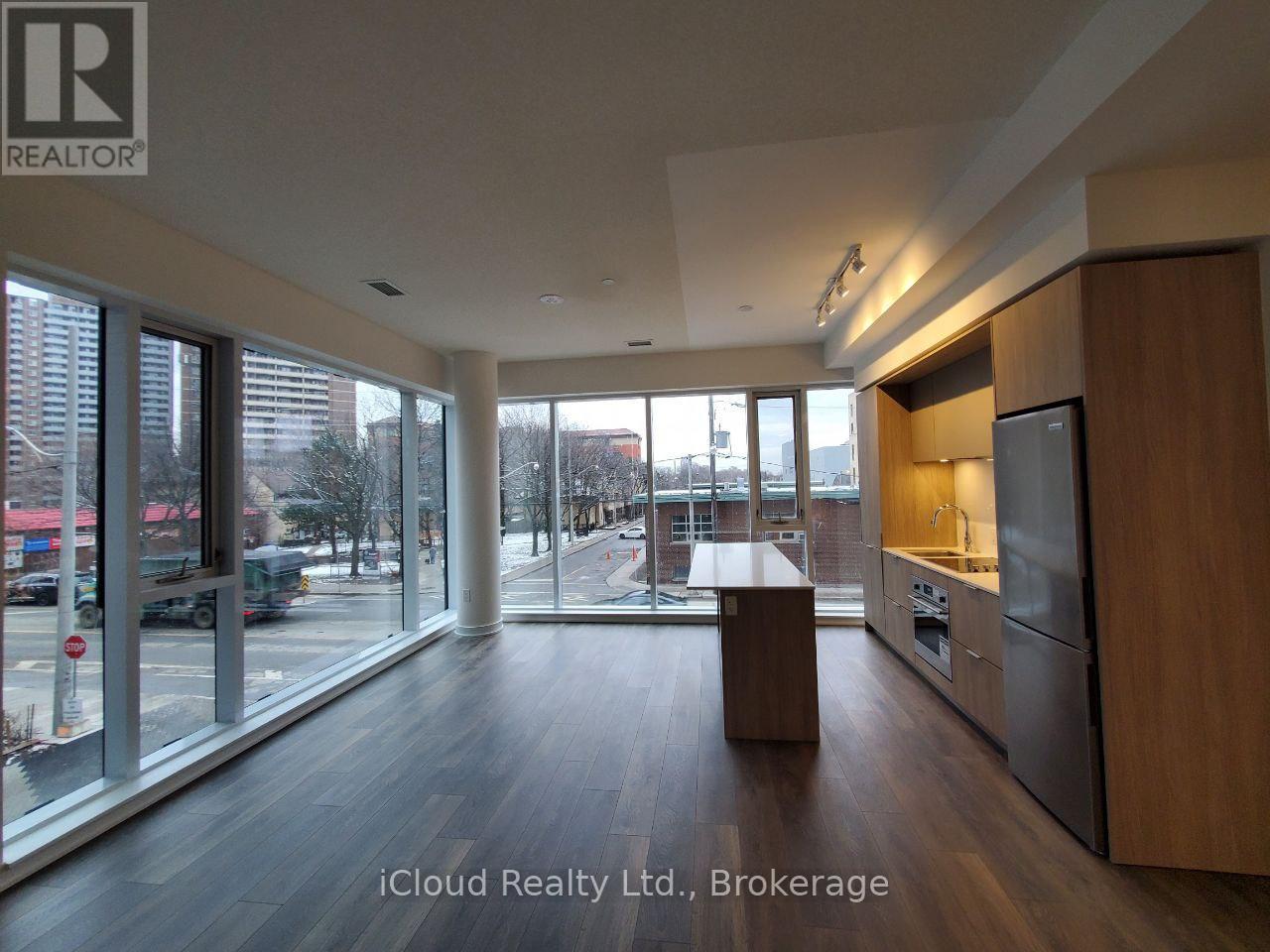 203 - 130 River Street Property Photo 17