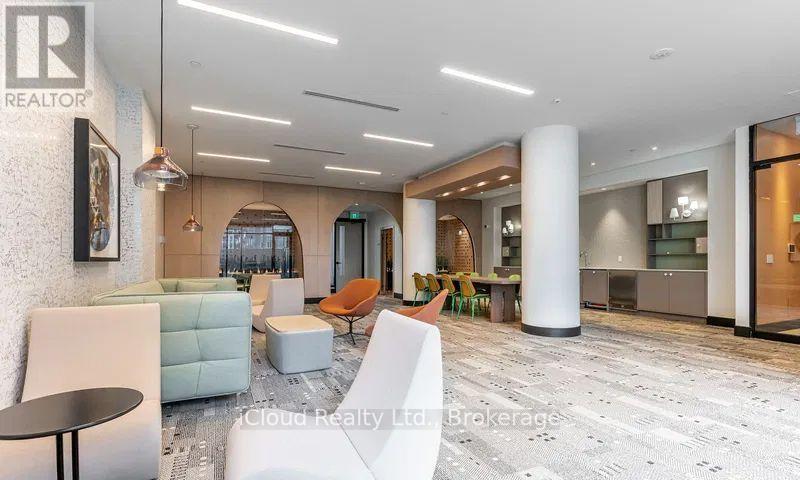 203 - 130 River Street Property Photo 24