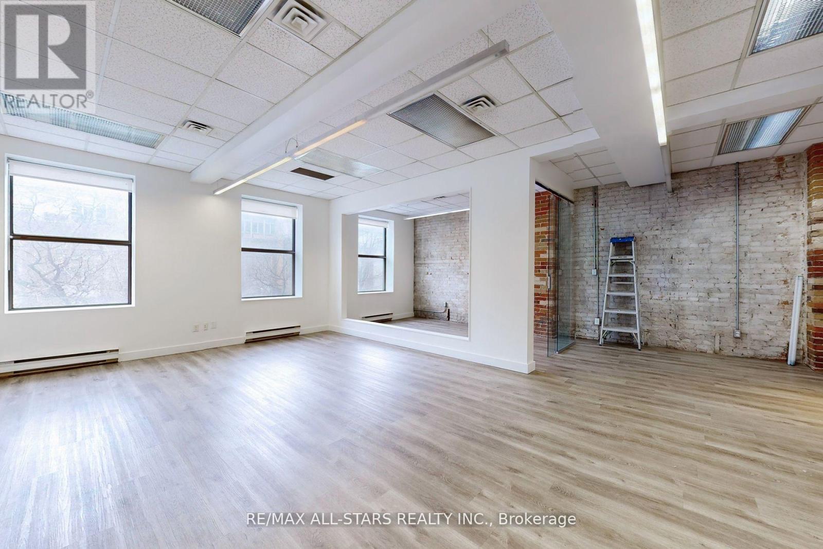 202 - 66 Gerrard Street E Property Photo 2