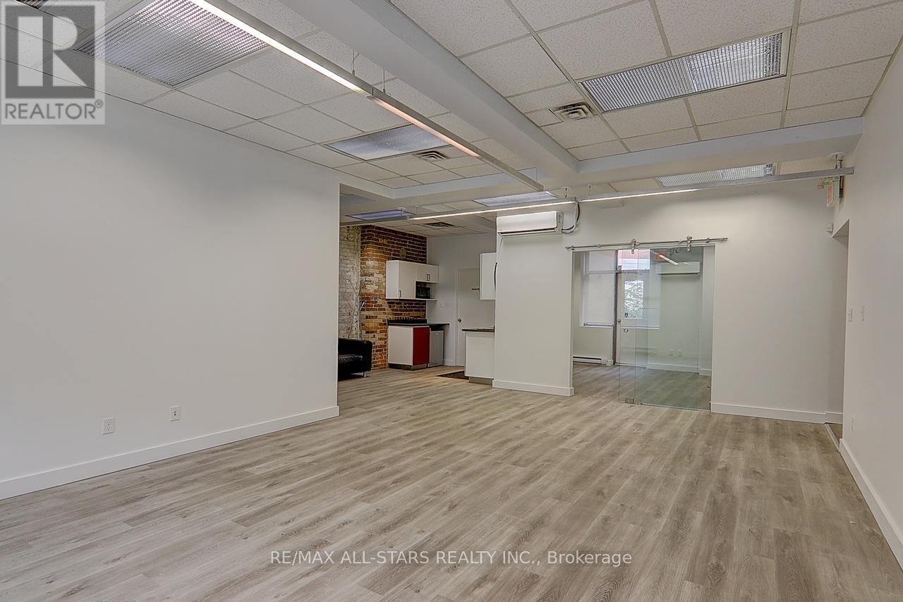 202 - 66 Gerrard Street E Property Photo 5