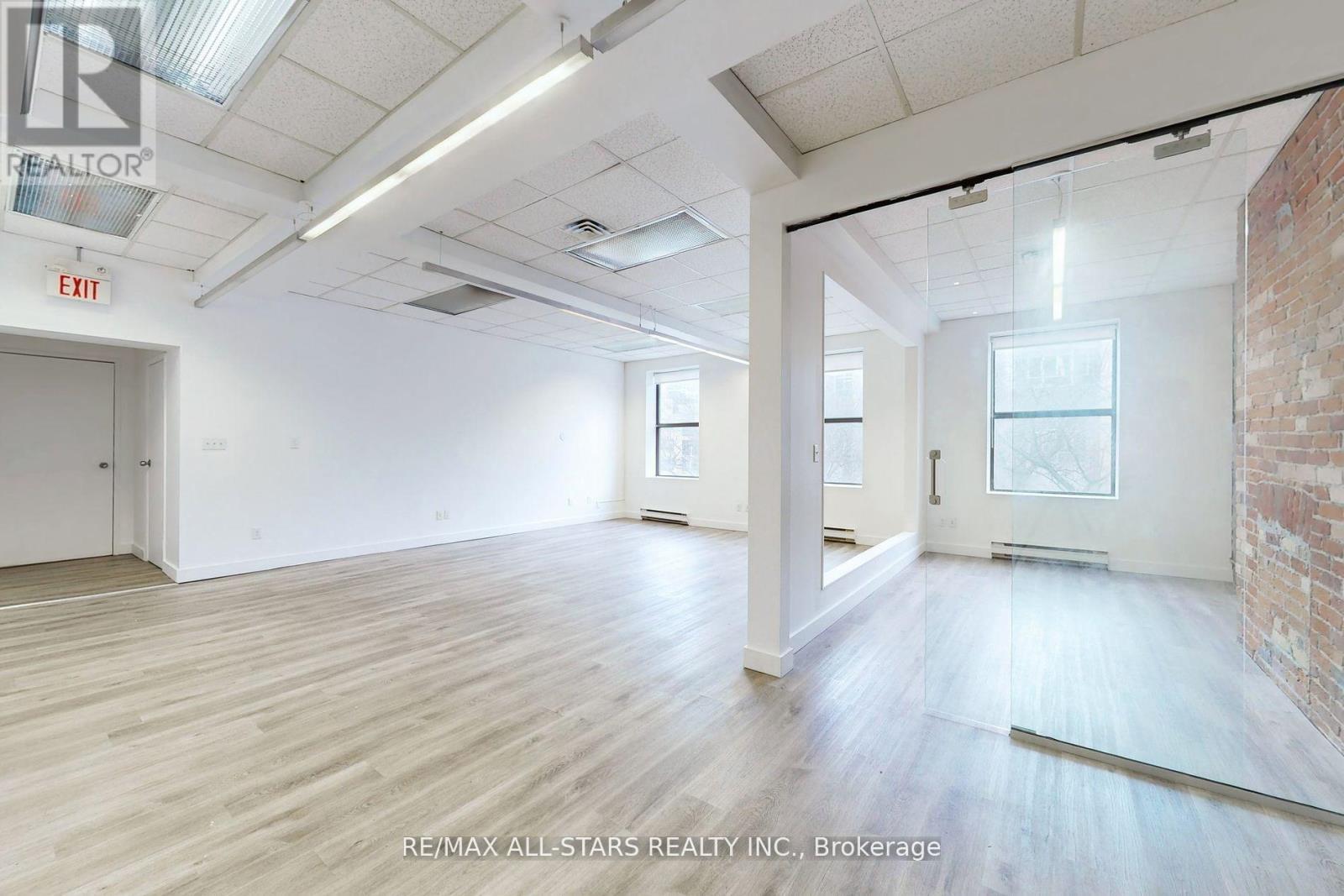 202 - 66 Gerrard Street E Property Photo 6