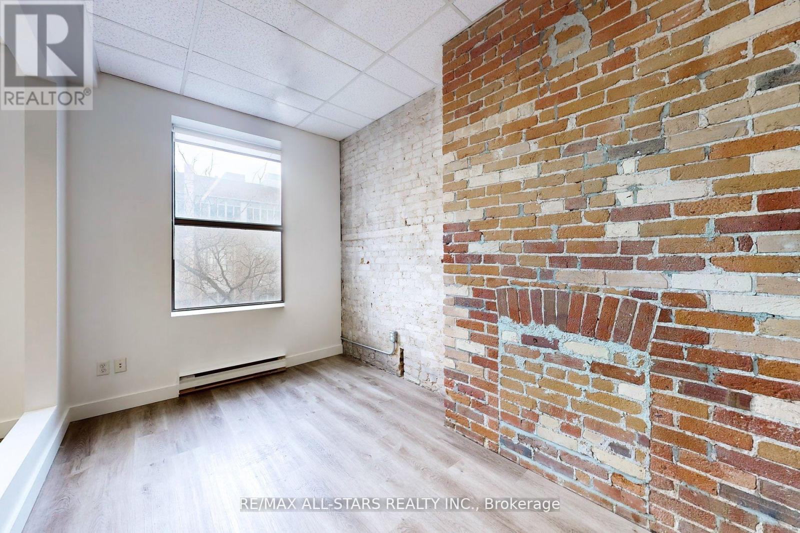 202 - 66 Gerrard Street E Property Photo 8