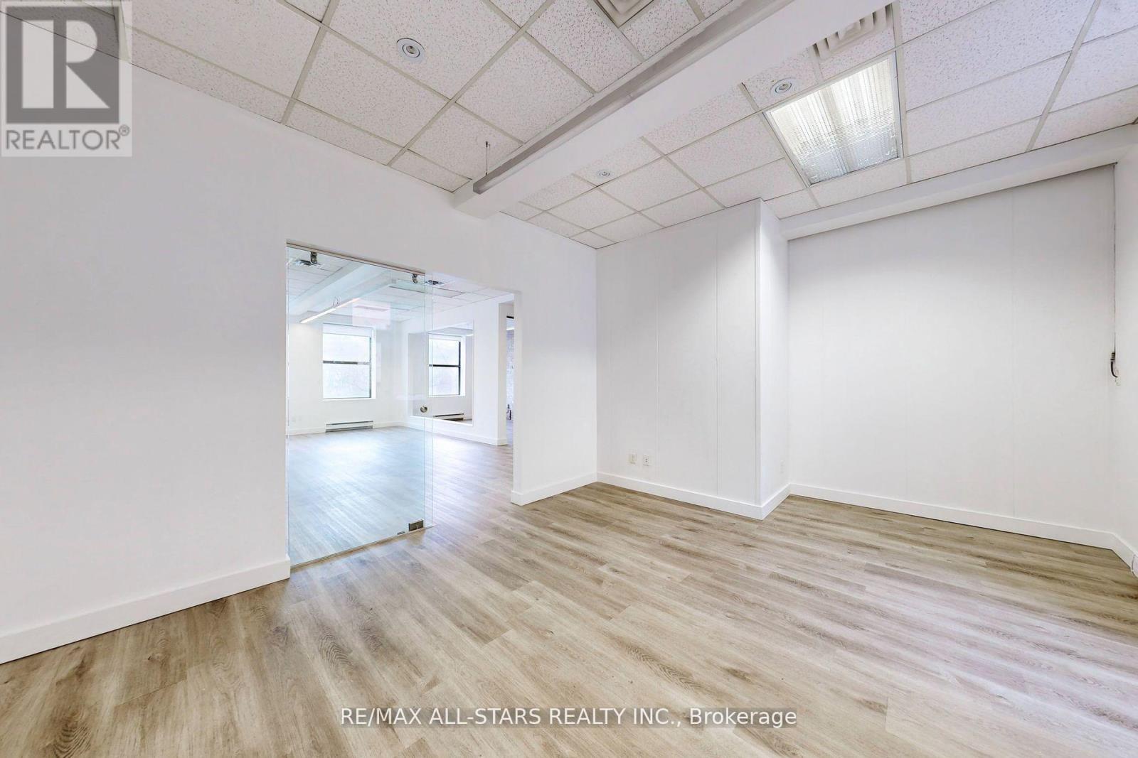 202 - 66 Gerrard Street E Property Photo 10