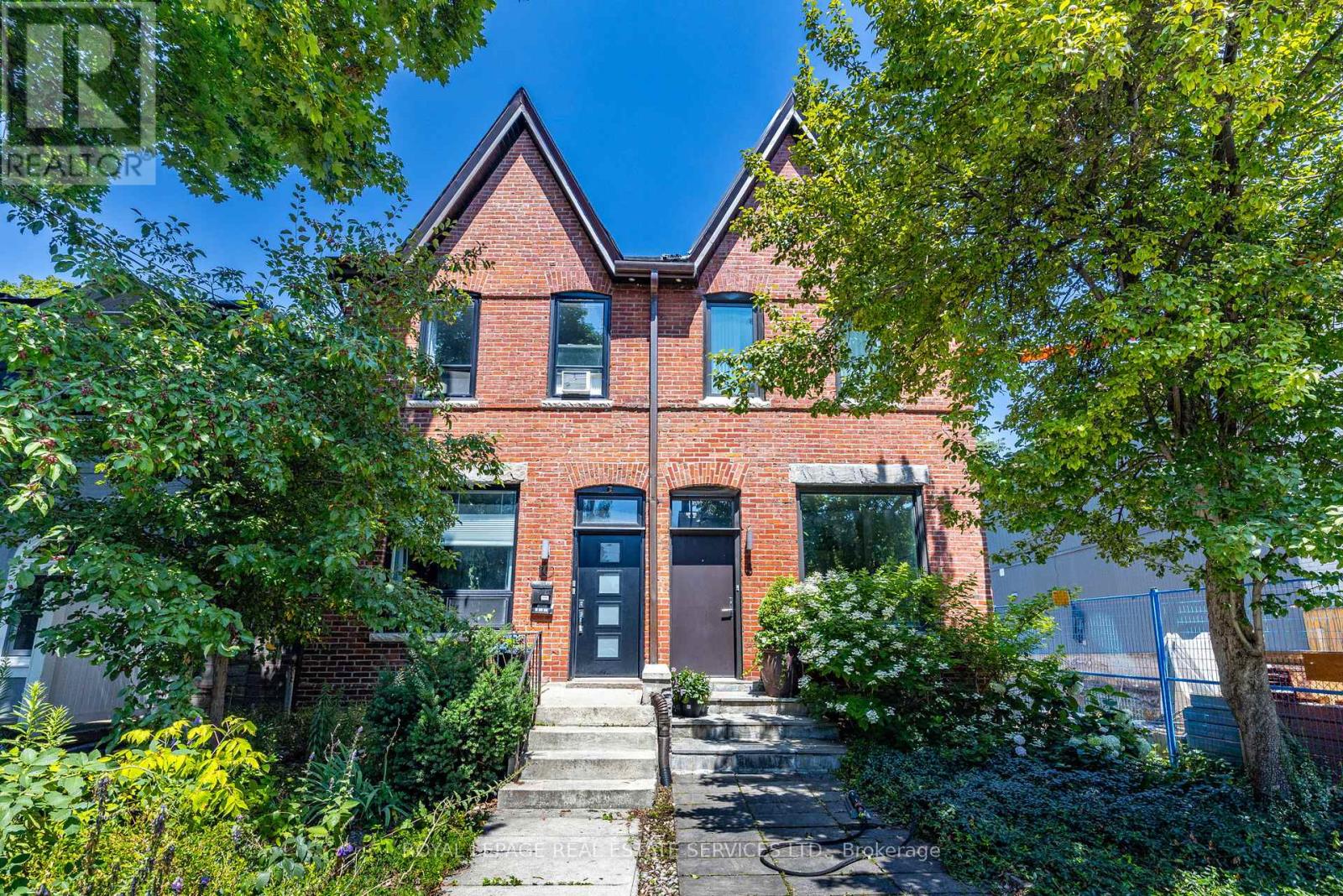 10 FOLLIS AVENUE Property Photo 1