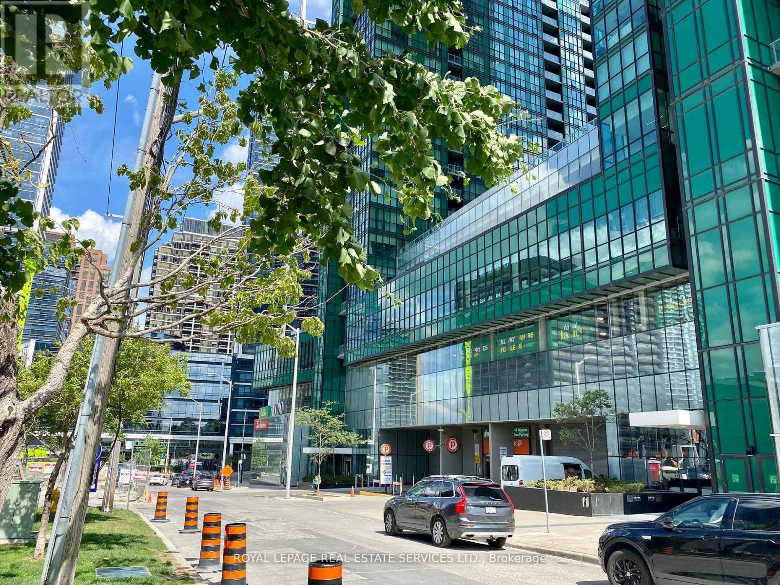 144 - 4750 Yonge Street Property Photo 17