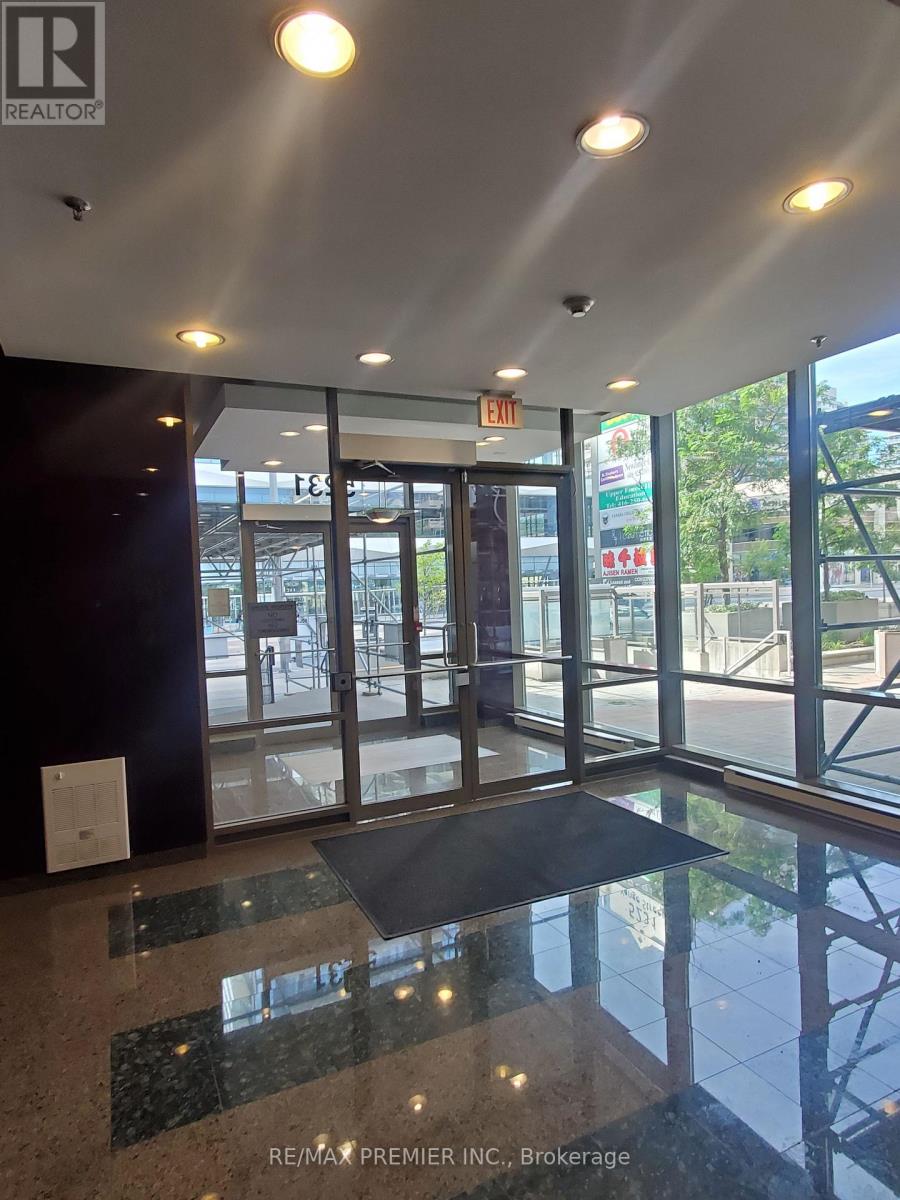 203 - 5231 Yonge Street Property Photo 2