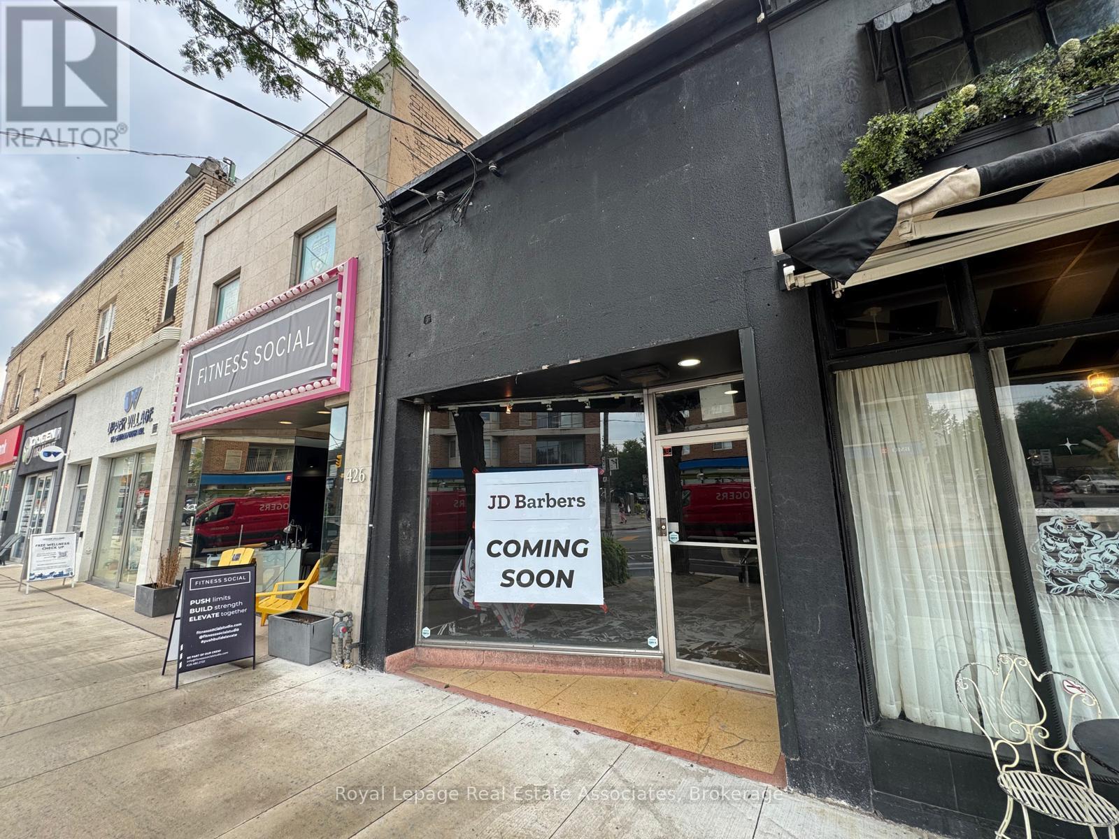 424 Eglinton Ave W Property Photo 10