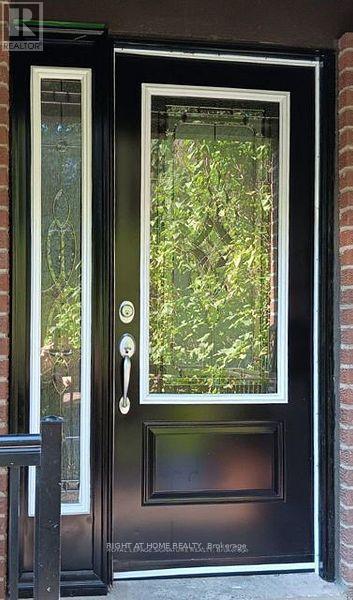 82 Song Meadoway #92 Property Photo 4