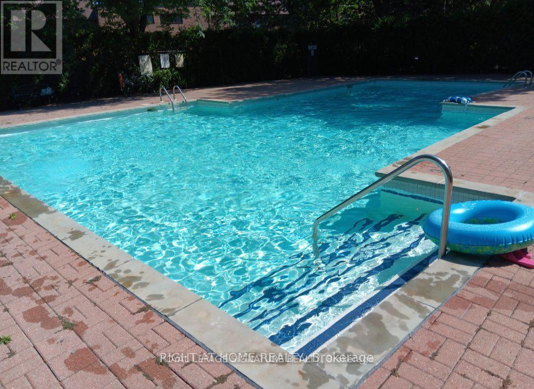 82 Song Meadoway #92 Property Photo 26