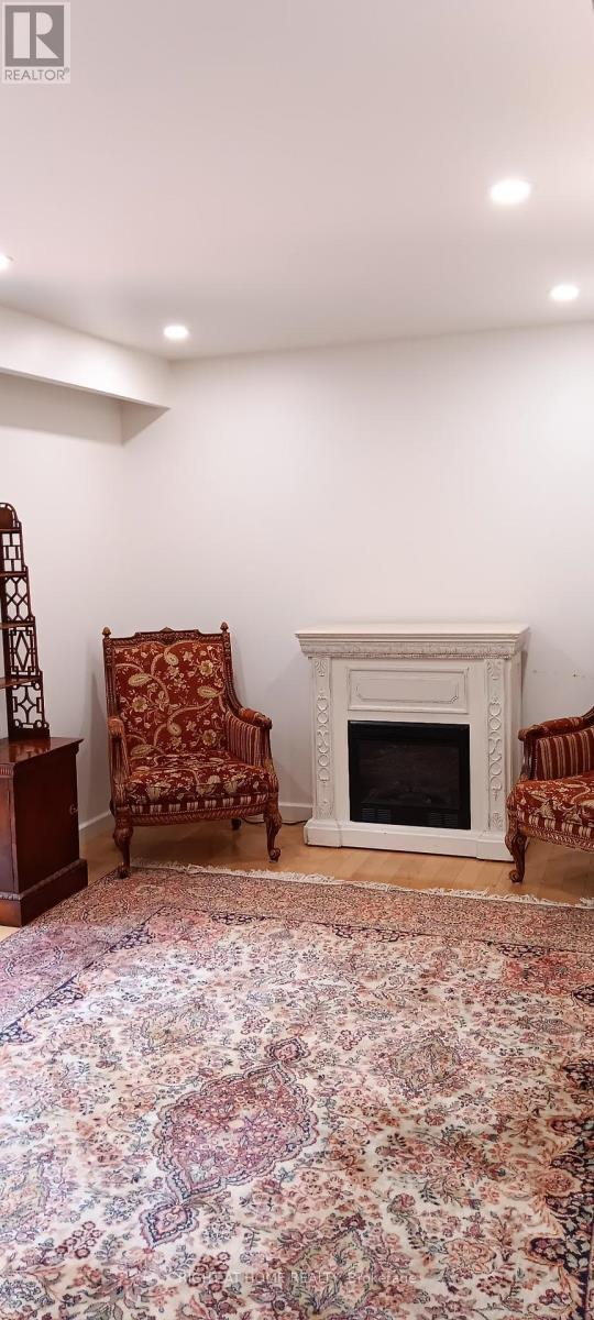 82 Song Meadoway #92 Property Photo 27