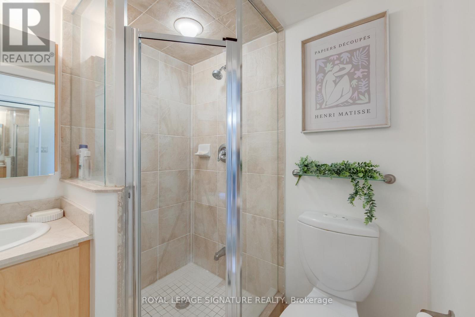 20 Blue Jays Way #1401 Property Photo 26