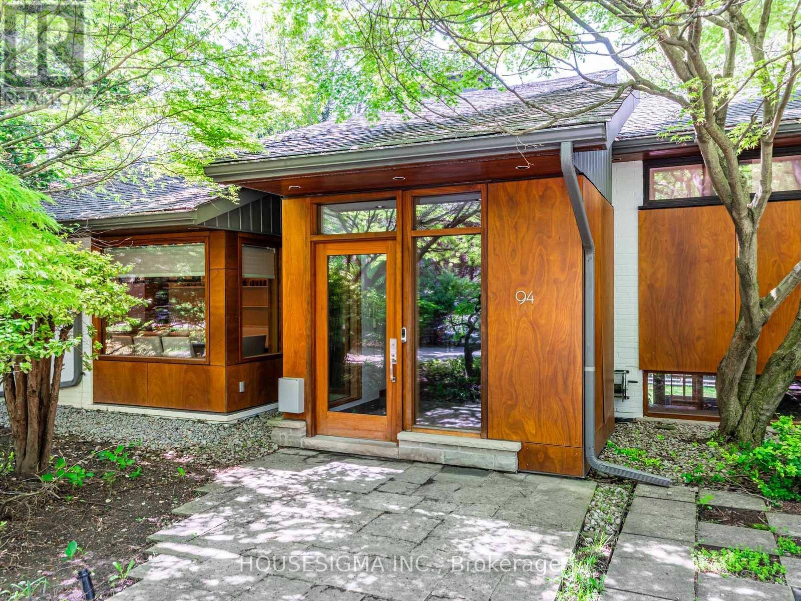 94 LAURENTIDE DRIVE Property Photo 1