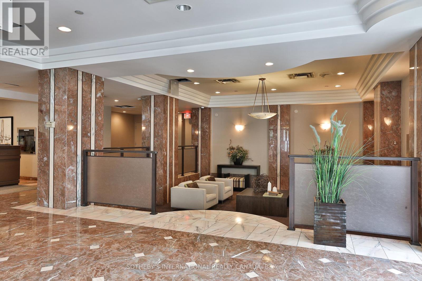 7 Broadway Avenue #1003 Property Photo 32