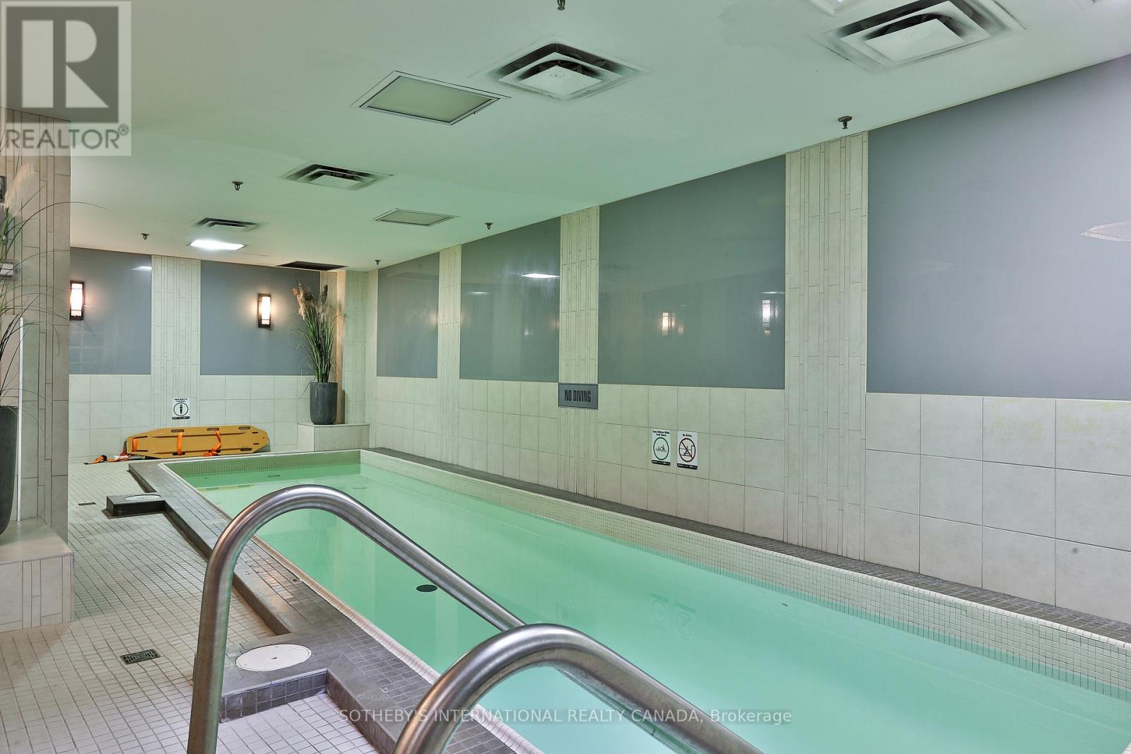 7 Broadway Avenue #1003 Property Photo 34