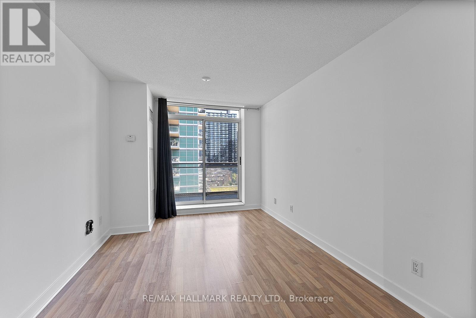 50 Lynn Williams Street #902 Property Photo 9