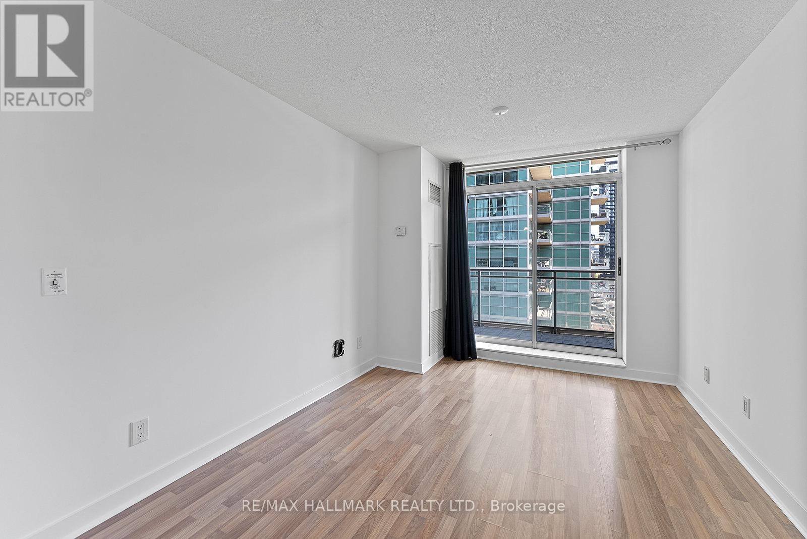 50 Lynn Williams Street #902 Property Photo 11