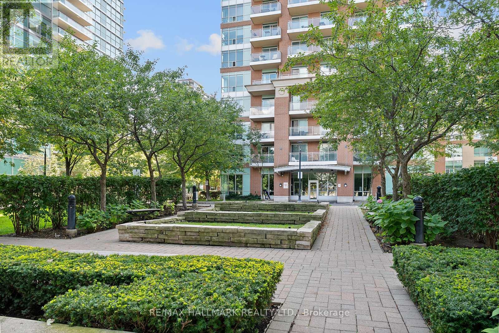 50 Lynn Williams Street #902 Property Photo 25