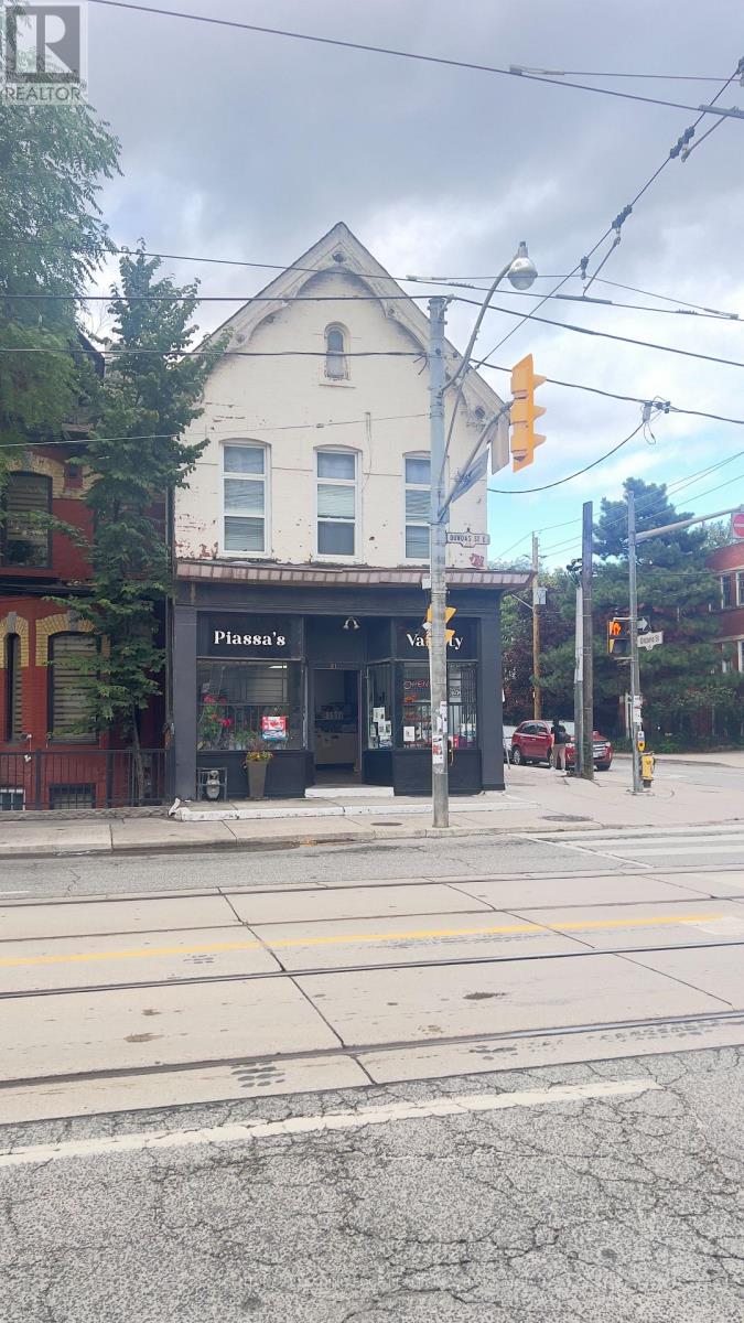 374 Dundas Street E Property Photo 19