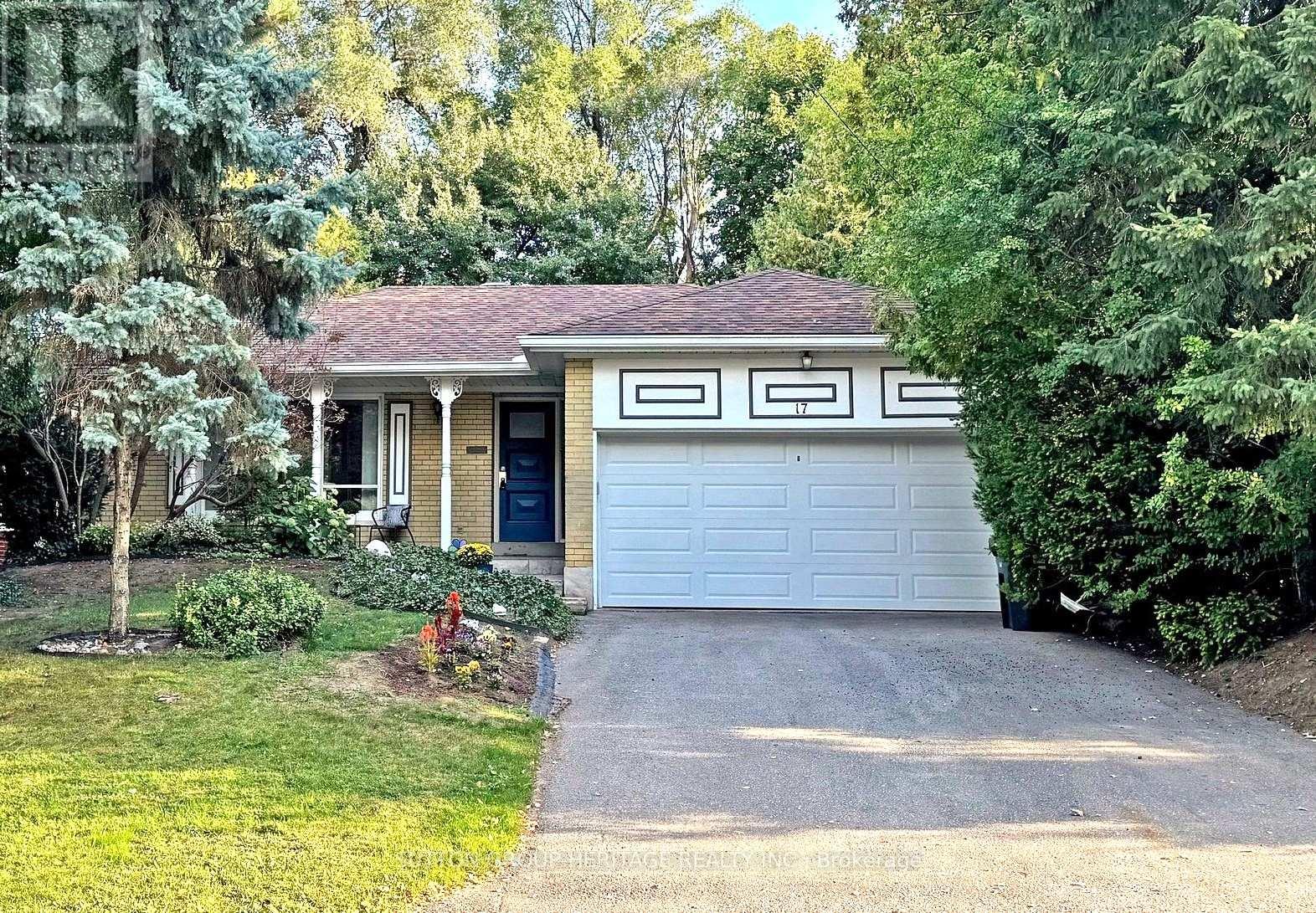 17 Brenham Crescent Property Photo 1