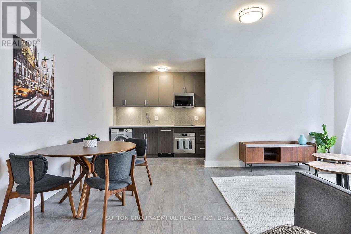 21 - 464 Spadina Road Property Photo 3