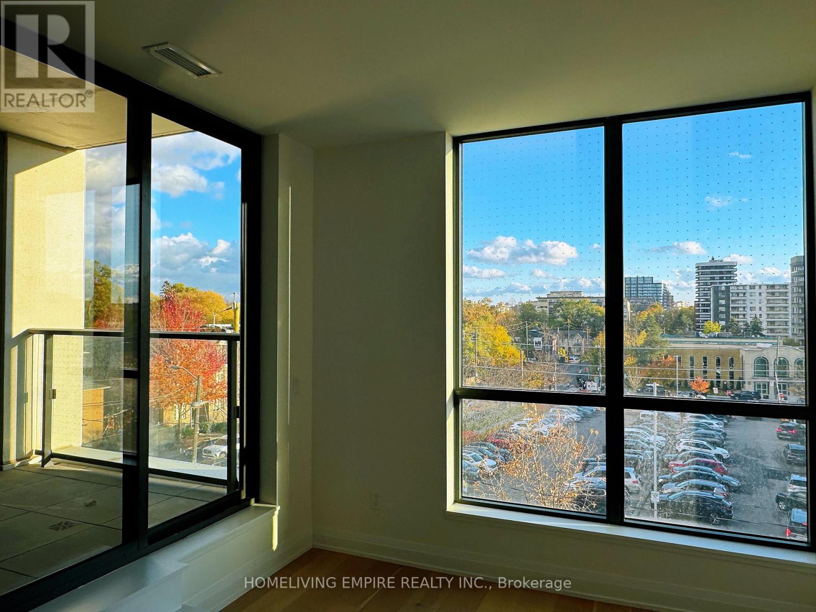 505 Glencairn Avenue #221 Property Photo 2